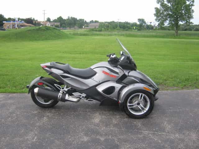 2011 Can-Am SPYDER RS-S Sportbike Johnson Creek WI
