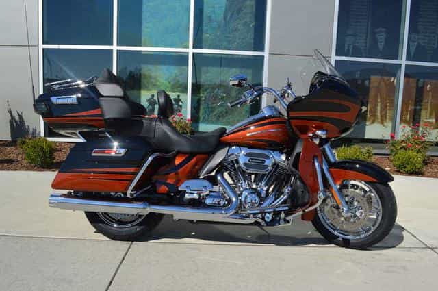 2015 Harley-Davidson FLTRUSE - CVO Road Glide Ultra Touring Spokane Valley WA