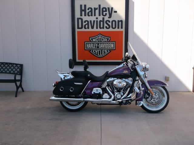 2011 Harley-Davidson FLHRC - Road King Classic Touring Okoboji IA