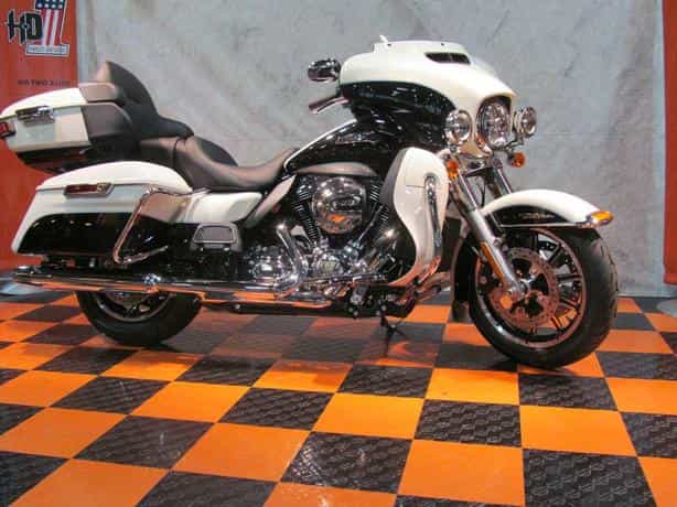 2014 Harley-Davidson Electra Glide Ultra Classic Touring Rothschild WI