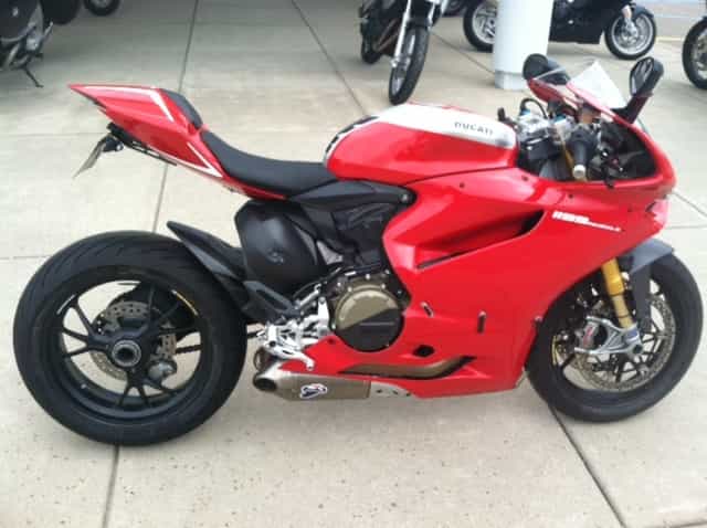 2013 Ducati 1199 PANIGALE R ABS Sportbike Plymouth MI