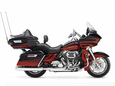 2015 Harley-Davidson FLTRUSE - CVO Road Glide Ultra Touring Oconomowoc WI