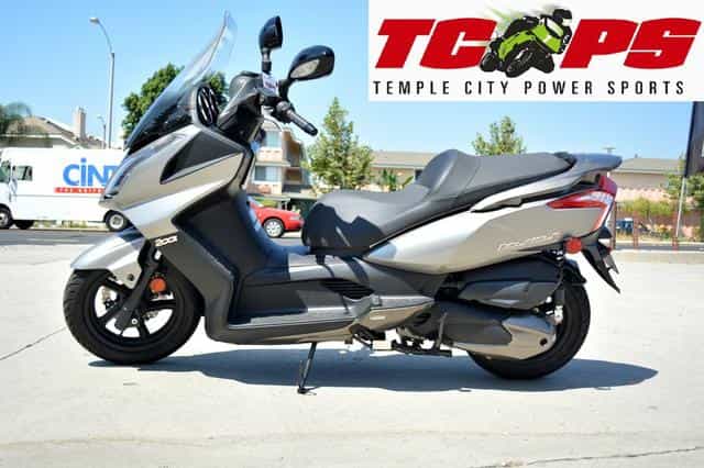2013 Kymco Downtown 200i Moped San Gabriel CA