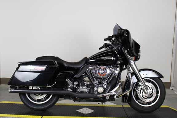2007 Harley-Davidson FLHX - Street Glide Touring Meridian ID