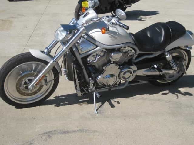 2003 Harley-Davidson V-Rod Cruiser Cincinnati / Bethel OH
