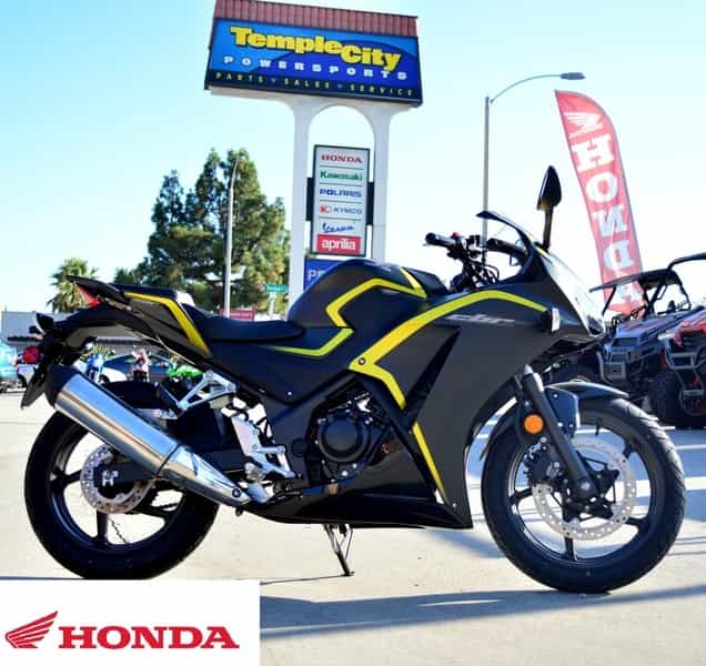 2015 Honda CBR300R San Gabriel CA