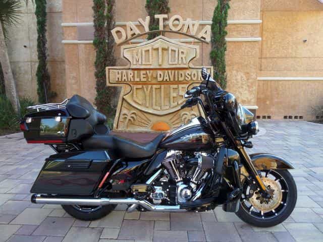 2010 Harley-Davidson FLHTCUSE5 - CVO Ultra Classic Electra Gl Sportbike Ormond Beach FL