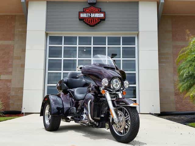 2014 Harley-Davidson FLHTCUTG - Tri Glide Ultra Trike Palm Bay FL