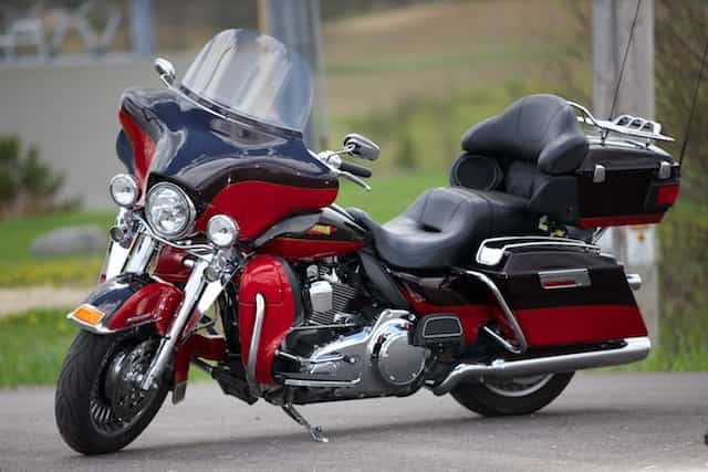 2010 Harley-Davidson FLHTK - Electra Glide Ultra Limited Touring Bend WI