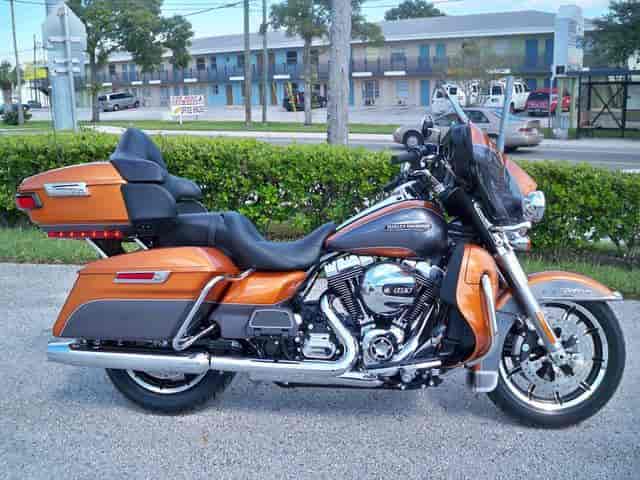 2015 Harley-Davidson FLHTCU - Electra Glide Ultra Classic Touring St. Petersburg FL