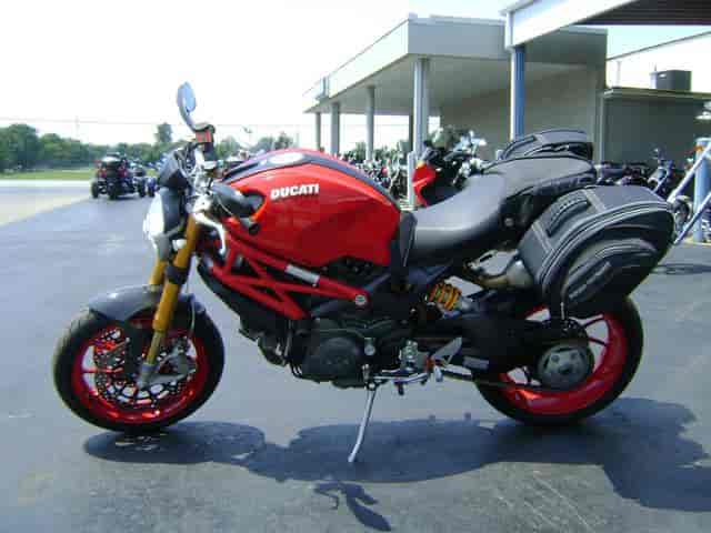 2010 Ducati Monster 1100 S Sportbike Kansas City MO