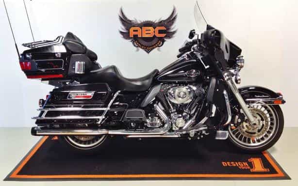 2009 Harley-Davidson Ultra Classic Electra Glide Touring Waterford MI