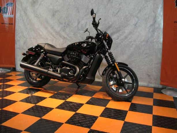 2015 Harley-Davidson Harley-Davidson Street 750 Cruiser Rothschild WI