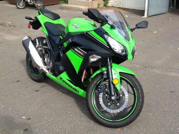 2013 Kawasaki Ninja 300 Sportbike Enfield CT