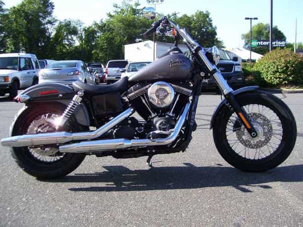 2014 Harley-Davidson Dyna Street Bob Cruiser Danbury CT