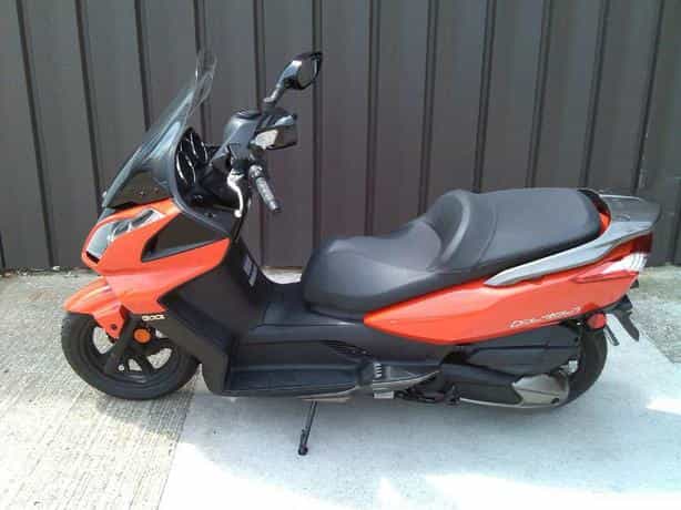 2012 Kymco Downtown 300i Scooter Madison TN