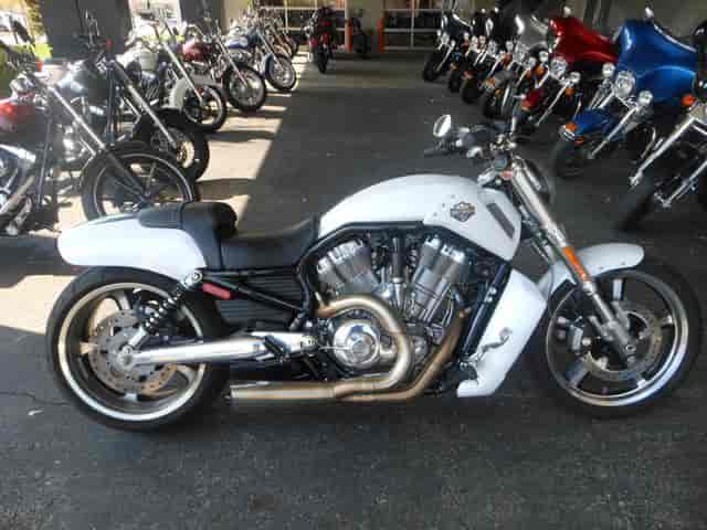 2011 Harley-Davidson VRSCF - VRSC V-Rod Muscle Sportbike Kansas City MO