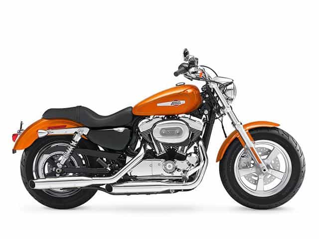 2015 Harley-Davidson XL1200C - Sportster 1200 Custom Cruiser New Berlin WI