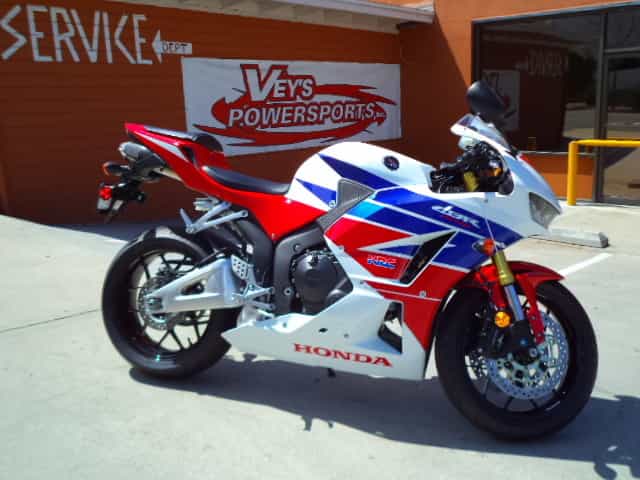 2013 Honda Cbr600rr White-Blue-Red Sportbike Lemon Grove CA