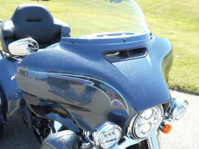 2015 Harley-Davidson FLHTCUTG - Tri-Gilde Ultra Trike Prince George VA
