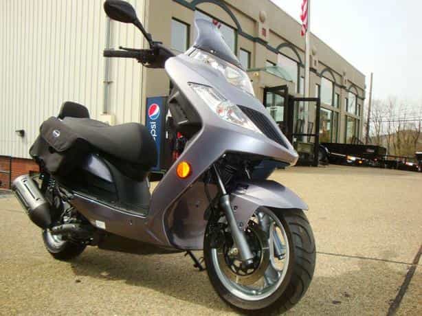 2012 Kymco Yager GT 200i Scooter Tarentum PA