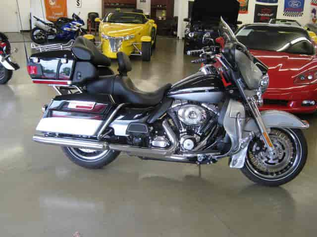 2012 Harley-Davidson ELECTRA GLIDE ULTRA LIMITED Touring Mount Zion IL
