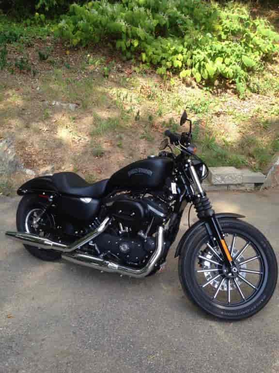 2014 Harley-Davidson Sportster 883 IRON Sportbike Norwich CT