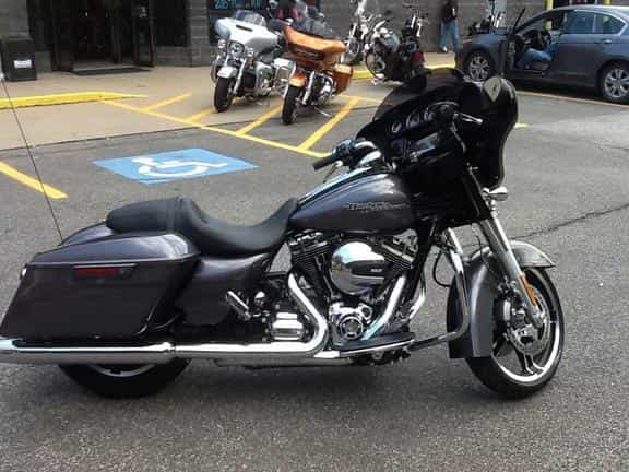 2015 Harley-Davidson Street Glide Special Touring Wheeling WV