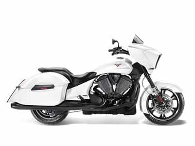 2014 Victory Cross Country White Metallic Touring Plymouth IN