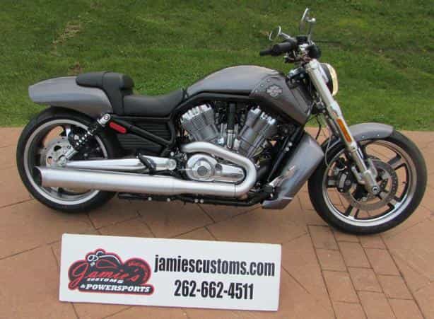 2014 Harley-Davidson V-Rod Muscle Cruiser Big Bend WI