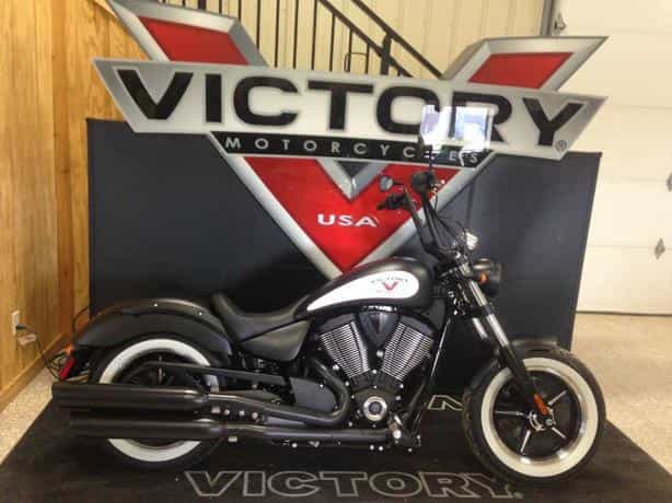 2014 Victory High Ball - Suede Black with Graphics Cruiser Elkhorn WI