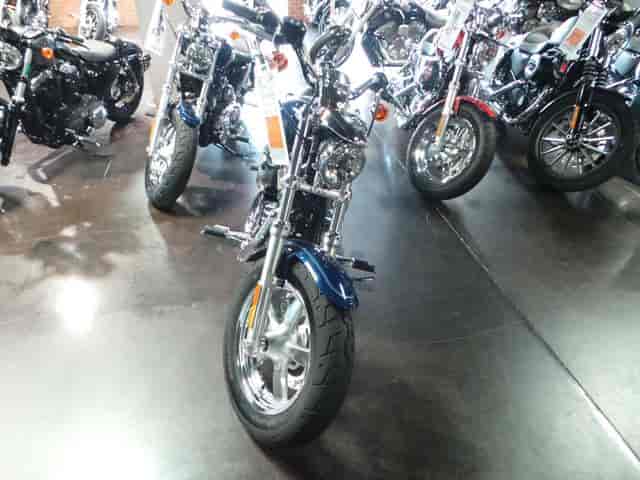 2014 Harley-Davidson XL1200C - Sportster 1200 Custom Standard East Hartford CT