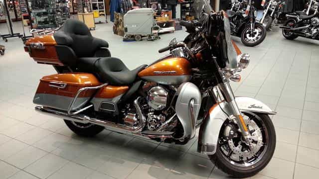 2014 Harley-Davidson FLHTK - Electra Glide Ultra Limited Touring Sioux City IA