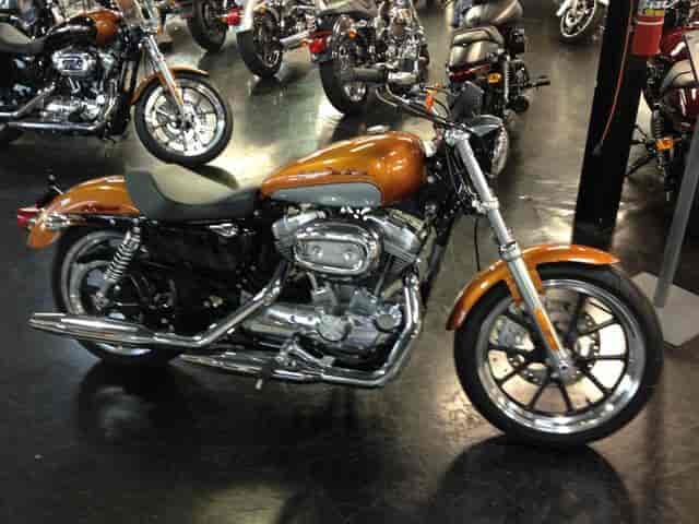 2014 Harley-Davidson XL883L - Sportster SuperLow Cruiser Chadds Ford PA