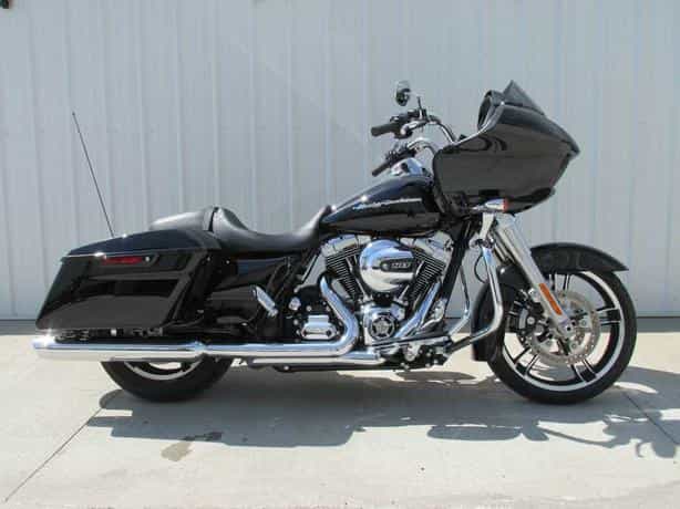 2015 Harley-Davidson Road Glide Touring Pacific Junction IA