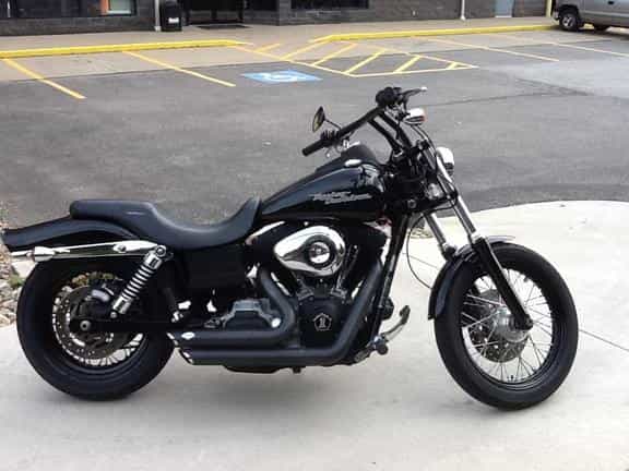 2009 Harley-Davidson Dyna Street Bob Cruiser Wheeling WV