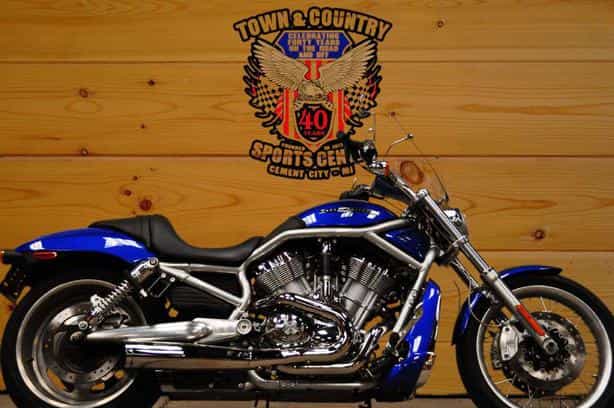 2009 Harley-Davidson VRSCAW V-Rod Cruiser Cement City MI