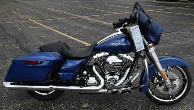 2015 Harley-Davidson FLHX - Street Glide Touring Woodstock IL
