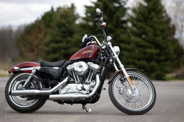 2012 Harley-Davidson SEVENTY-TWO Cruiser West Bend WI