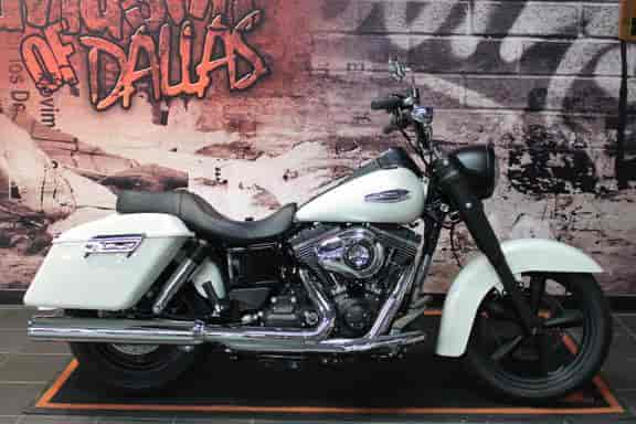 2014 Harley-Davidson FLD - Dyna Switchback Cruiser Allen TX
