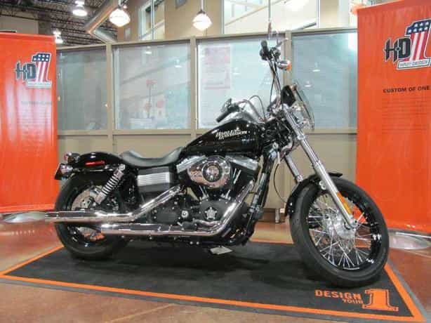 2011 Harley-Davidson Dyna Street Bob Cruiser Rothschild WI