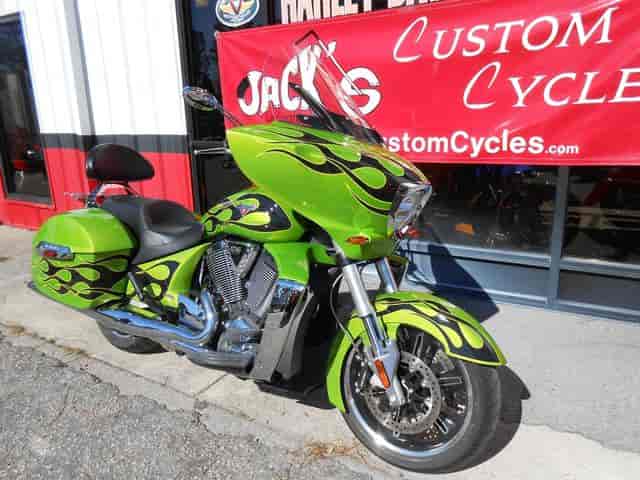 2013 Victory Cross Country Anti-Freeze Green with Bla Sport Touring Lexington SC