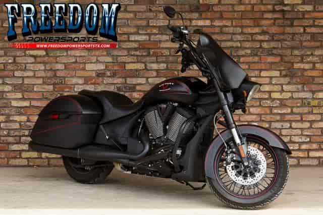 2013 Victory Hard-Ball Suede Black w/Graphics Sport Touring Hurst TX