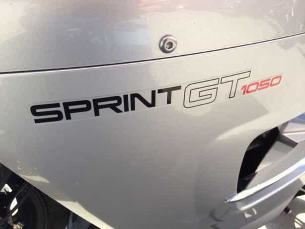 2011 Triumph Sprint GT Sportbike Hilliard OH