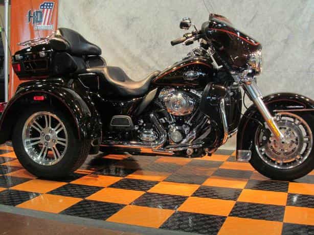2011 Harley-Davidson Tri Glide Ultra Classic Trike Rothschild WI