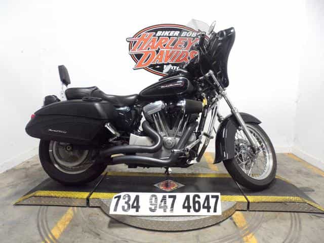 2008 Harley-Davidson XL883C - Sportster 883 Custom Taylor MI