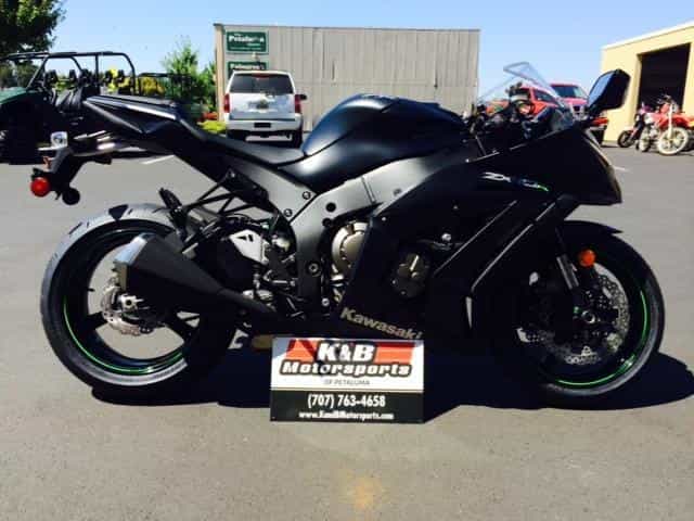 2015 Kawasaki Ninja® ZX™-10R Sportbike Petaluma CA