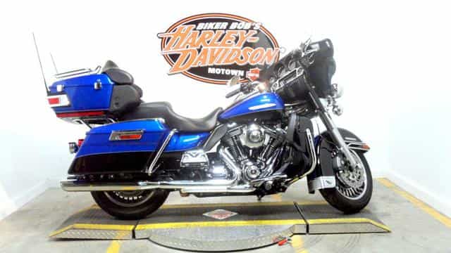 2010 Harley-Davidson FLHTK - Electra Glide Ultra Limited Touring Taylor MI