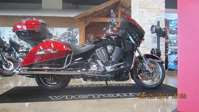 2014 Victory Cross Country Tour 15th Anniversary Limi Cruiser Kyle TX